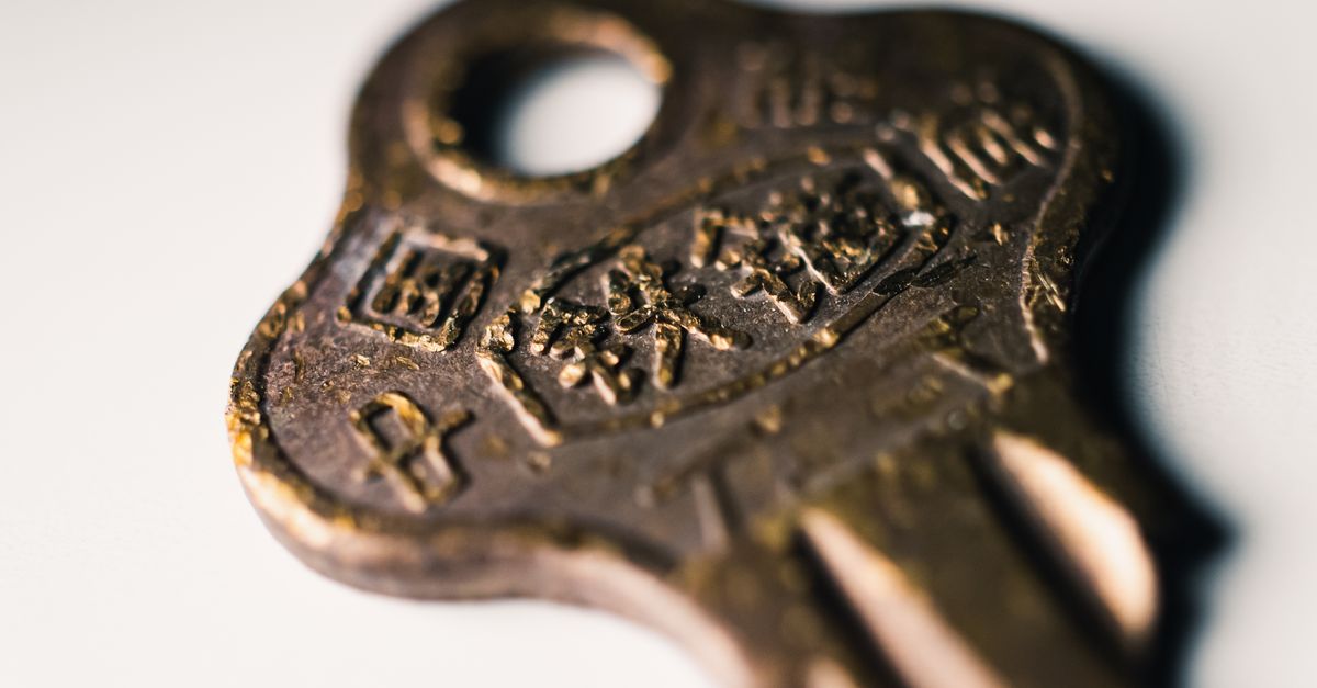 Why Deadbolt Installation Is Non-Negotiable in NYC Apartments and Homes — Soho Locksmith NYC Corp